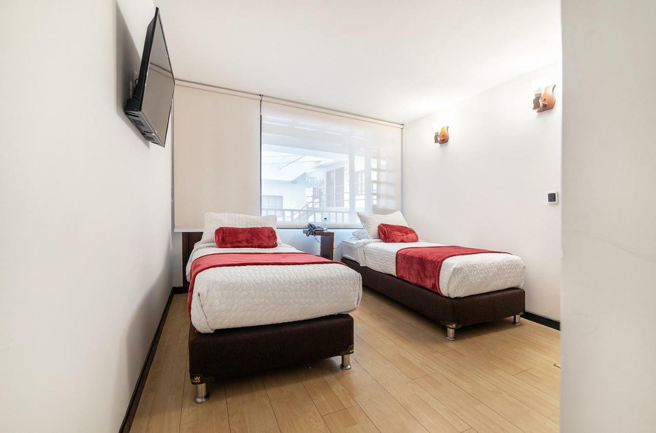 Hotel San Angel Corferias Bogotá Zewnętrze zdjęcie