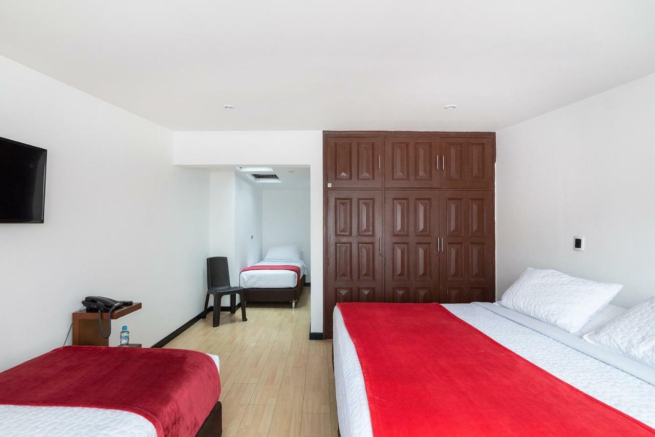 Hotel San Angel Corferias Bogotá Zewnętrze zdjęcie