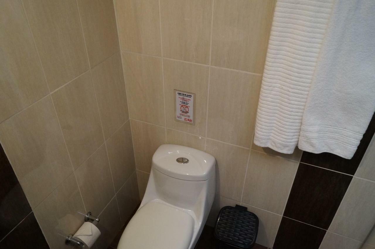 Hotel San Angel Corferias Bogotá Zewnętrze zdjęcie